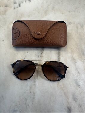 Ray-Ban Tortoiseshell and Gold Women's Sunglasses with Brown Lenses